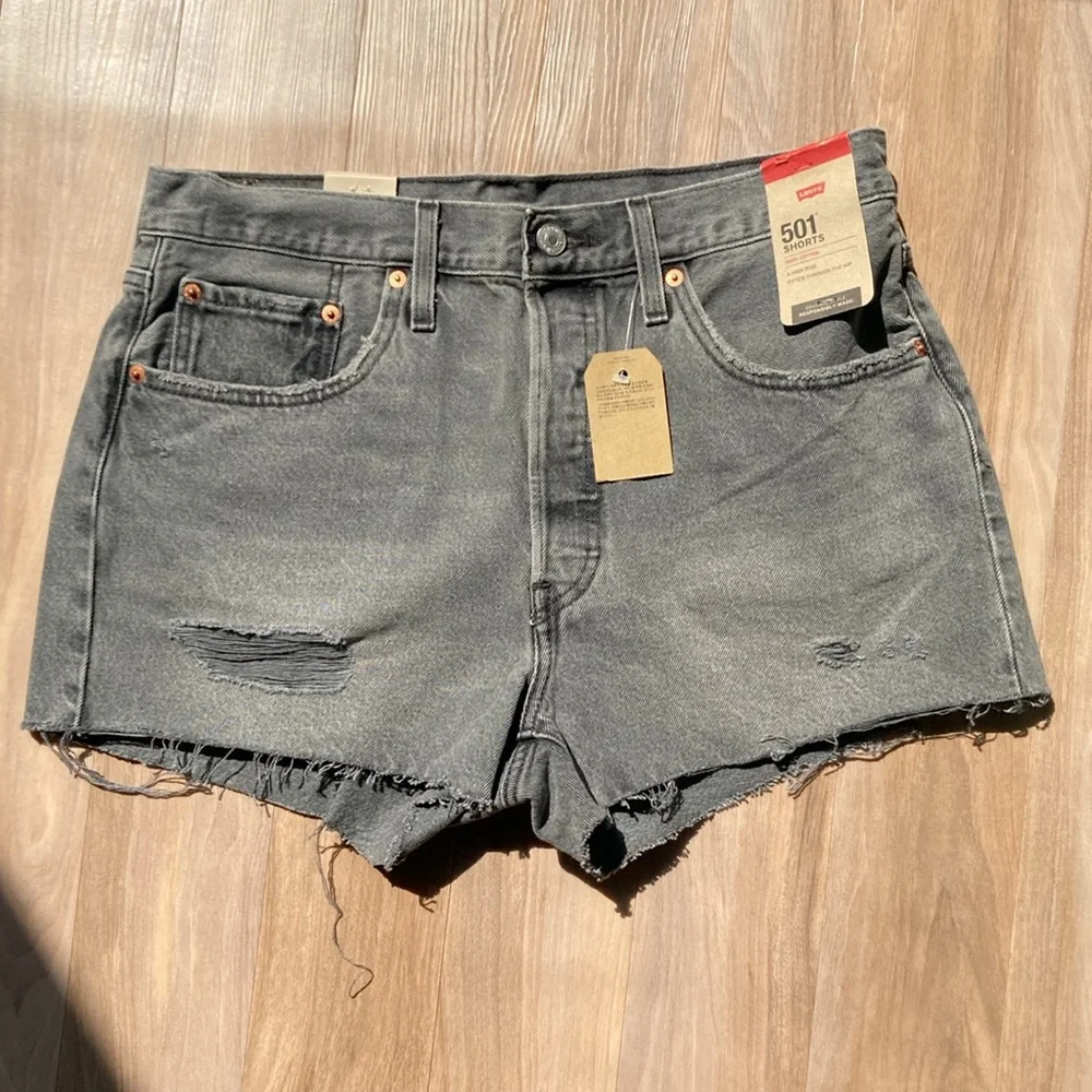 Relisted Levi’s short distressed high rise 501 jean cotton denim cutoff vibe 31 - Picture 11 of 17